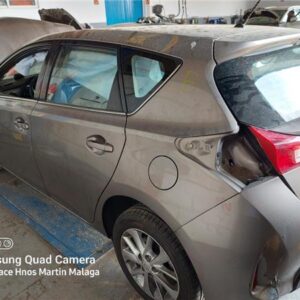 TOYOTA AURIS E15 1.6 132cv AÑO 2015 - Imagen 4