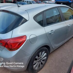 OPEL ASTRA J 1.7 16V CDTI 110cv AÑO 2012 - Imagen 3