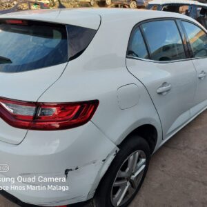 RENAULT MEGANE IV 1.5 DCI 116cv AÑO 2019 - Imagen 4
