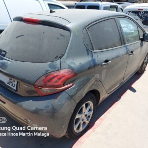 PEUGEOT 208 1.6 HDI 75cv AÑO 2016 - Imagen 3