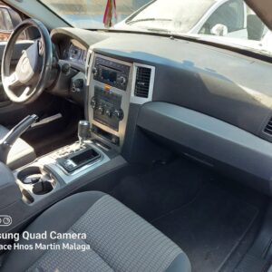 JEEP GRAND CHEROKEE 3.0 CRD LAREDO 218cv AÑO 2008 - Imagen 5
