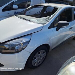 RENAULT CLIO IV 1.5 dCi 90cv AÑO 2015 - Imagen 1