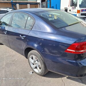 VOLKSWAGEN PASSAT 2.0 TDI 140cv AÑO 2012 - Imagen 3