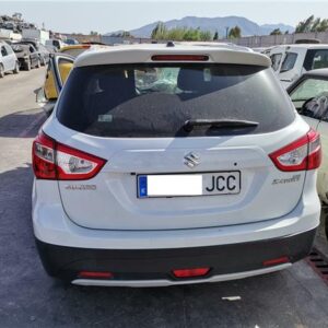 SUZUKI SX4 S-CROSS 1.6 16V 120cv AÑO 2015 - Imagen 4