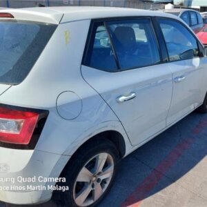 SKODA FABIA 1.0 MPI 75cv AÑO 2017 - Imagen 4