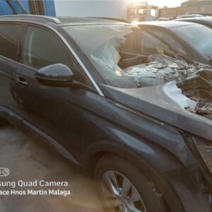 PEUGEOT 5008 1.6 HDI 120cv AÑO 2017 - Imagen 4