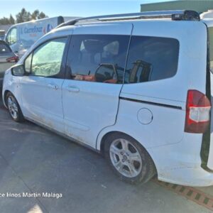 FORD TOURNEO COURIER 1.0 ECOBOOST 101cv AÑO 2019 - Imagen 4