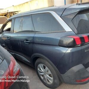 PEUGEOT 5008 1.6 HDI 120cv AÑO 2017 - Imagen 3