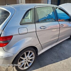 MERCEDES BENZ CLASE B W245 2.0 200 CDI 140cv AÑO 2005 - Imagen 4