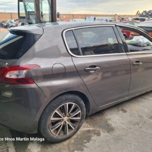 PEUGEOT 308 1.6 HDI 92cv AÑO 2015 - Imagen 4