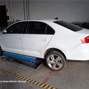 SEAT TOLEDO 1.6 TDI 105cv AÑO 2014 - Imagen 3