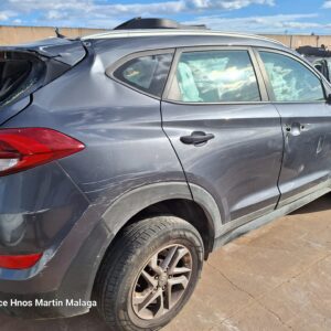 HYUNDAI TUCSON 1.7 2WD CRDI 116cv AÑO 2018 - Imagen 4