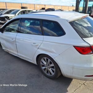 SEAT LEON 5F 1.6 TDI 116cv AÑO 2019 - Imagen 3
