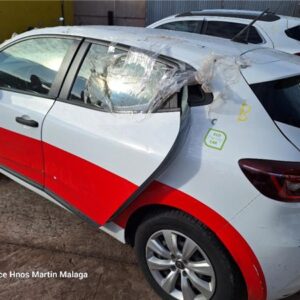 RENAULT CLIO V 1.0 TCE 101cv AÑO 2020 - Imagen 3