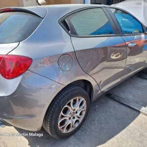 ALFA ROMEO GIULIETTA 2.0 JTD 175cv AÑO 2017 - Imagen 3