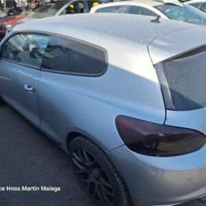 VOLKSWAGEN SCIROCCO 2.0 TDI 140cv AÑO 2009 - Imagen 4