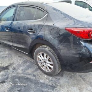 MAZDA 3 BERLINA / SEDAN 2.2 BLACK TECH EDITION AÑO 2015 - Imagen 4