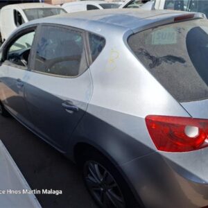 SEAT IBIZA BERLINA 1.6 TDI AÑO 2011 - Imagen 3