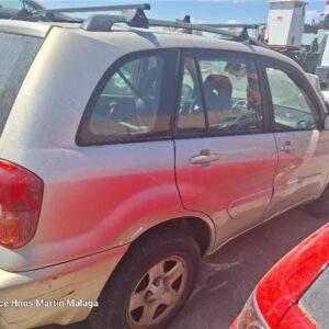 TOYOTA RAV4 2.0 VVTI 4WD AÑO 2003 - Imagen 4