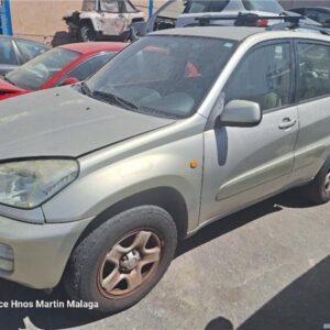TOYOTA RAV4 2.0 VVTI 4WD AÑO 2003 - Imagen 2