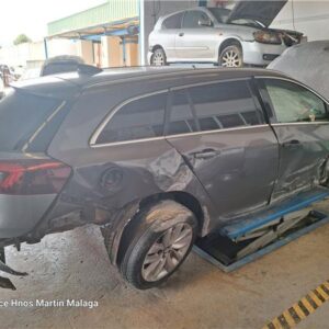 OPEL INSIGNIA SPORT TOURER 1.6 EXCELLENCE AÑO 2016 - Imagen 4