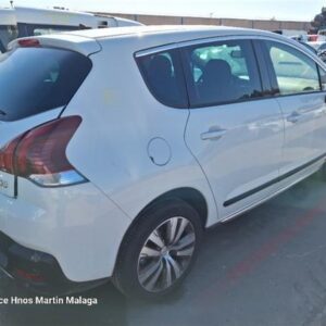 PEUGEOT 3008 1.6 CONFORT AÑO 2015 - Imagen 3