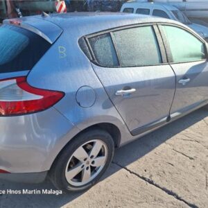 RENAULT MEGANE III BERLINA 5P 1.5 DYNAMIQUE AÑO 2010 - Imagen 3