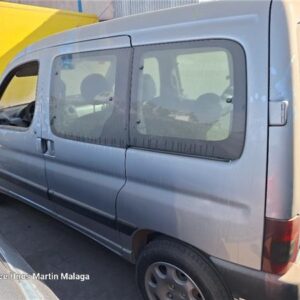 PEUGEOT PARTNER FURGÓN 2.0 HDI RHY AÑO 2004 - Imagen 3