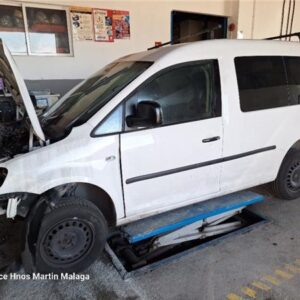 VOLKSWAGEN CADDY 1.6 TDI AÑO 2012 - Imagen 2