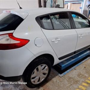 RENAULT MEGANE III BERLINA 5P 1.2 DYNAMIQUE AÑO 2014 - Imagen 4