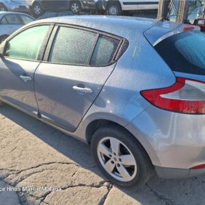 RENAULT MEGANE III BERLINA 5P 1.5 DYNAMIQUE AÑO 2010 - Imagen 4