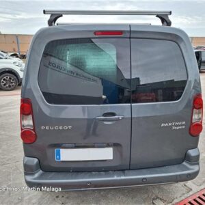 PEUGEOT PARTNER TEPEE 1.6 ACCESS AÑO 2018 - Imagen 6