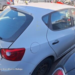 SEAT IBIZA BERLINA 1.6 TDI AÑO 2010 - Imagen 4