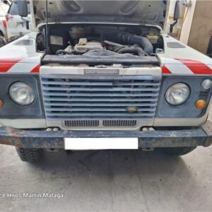 LAND ROVER DEFENDER 2.5 TD5 110 FAMILIAR AÑO 2002 - Imagen 6