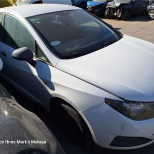 SEAT IBIZA BERLINA 1.6 TDI AÑO 2010 - Imagen 2