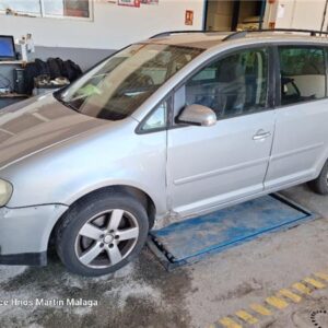 VOLKSWAGEN TOURAN 2.0 TDI 16V AÑO 2005 - Imagen 1
